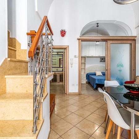 אוסטוני White Stone Flats & Studios מראה חיצוני תמונה
