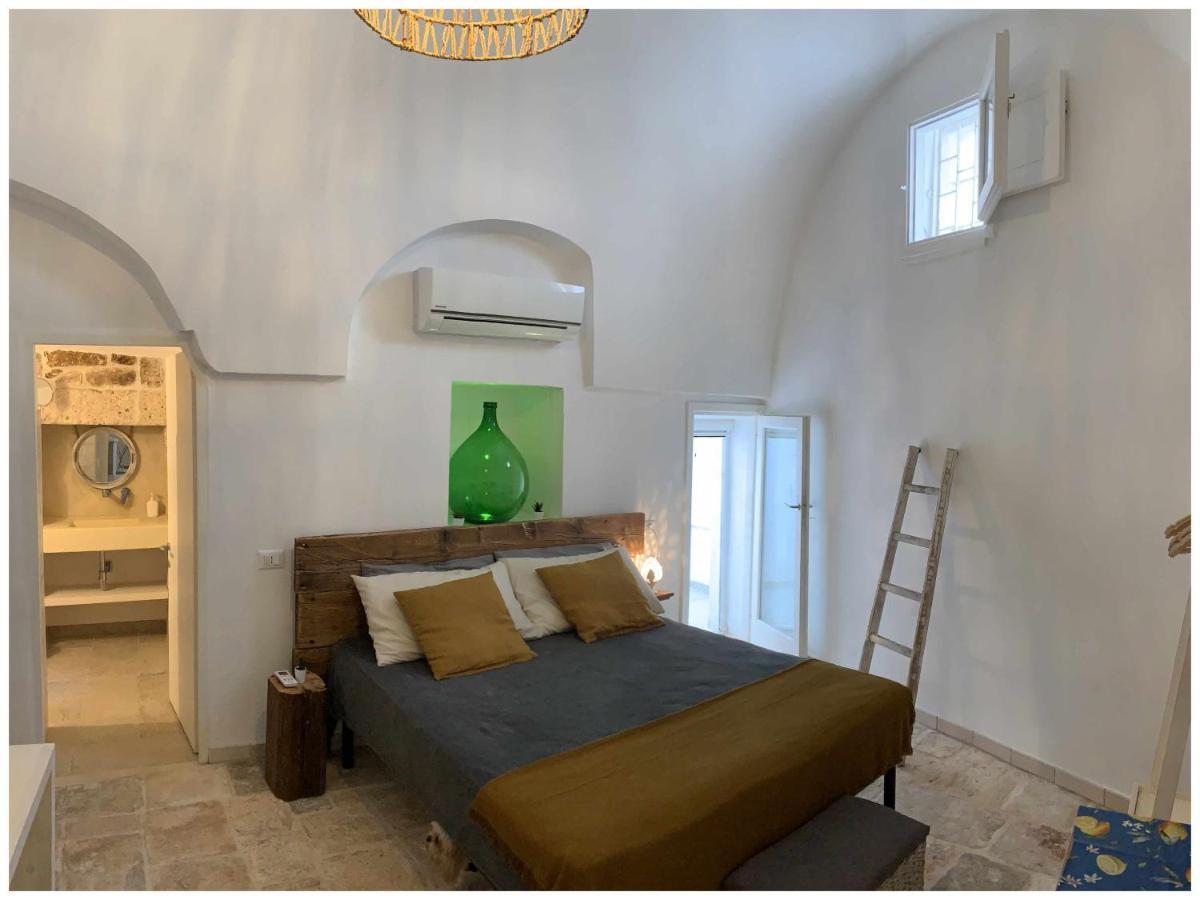 אוסטוני White Stone Flats & Studios מראה חיצוני תמונה