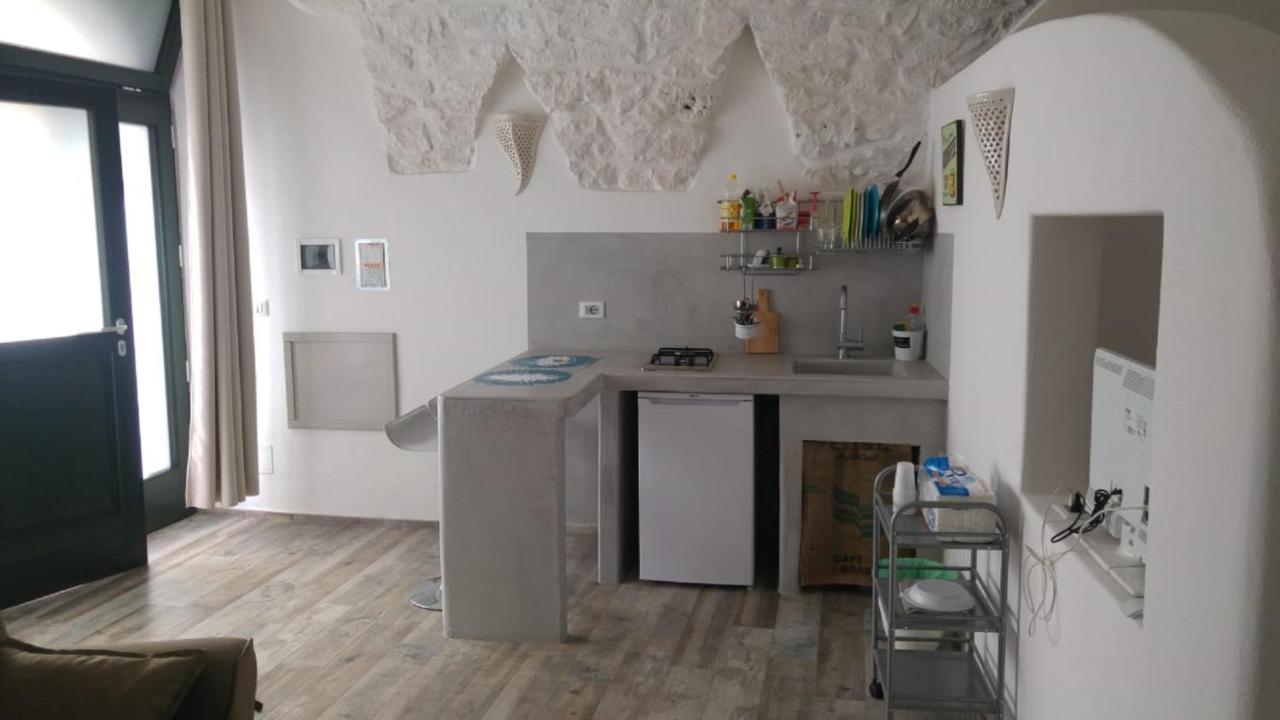 אוסטוני White Stone Flats & Studios מראה חיצוני תמונה
